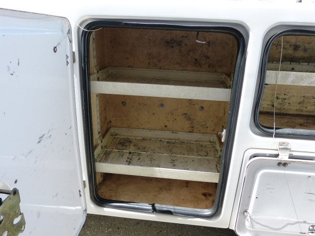 2012 Ford Super Duty F-550 DRW 6.8L V10 GAS*XL*2WD*REG CAB*37FT. PLATFORM HEIGHT "ALTEC" BUCKET - 23008067 - 16