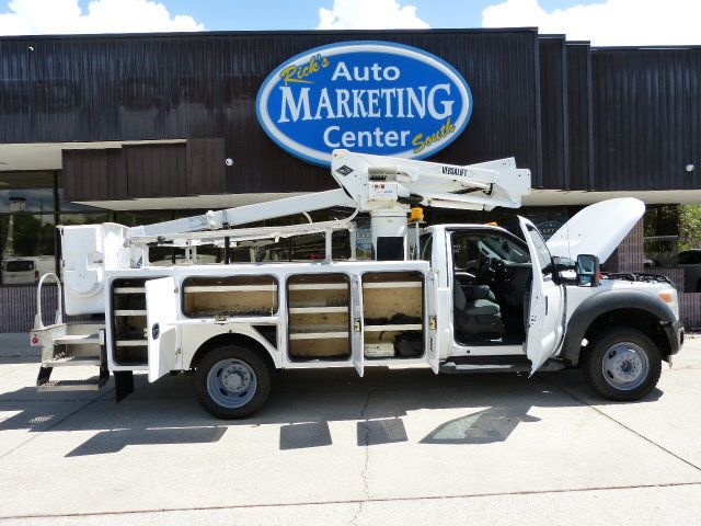 2012 Ford Super Duty F-550 DRW 6.8L V10 GAS*XL*2WD*REG CAB*37FT. PLATFORM HEIGHT "ALTEC" BUCKET - 23008067 - 26