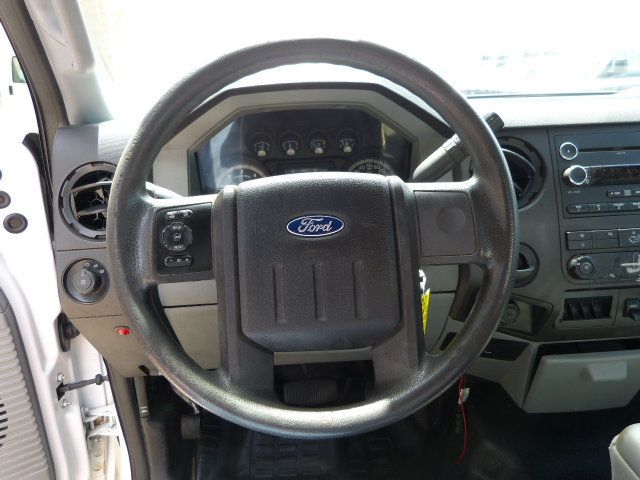 2012 Ford Super Duty F-550 DRW 6.8L V10 GAS*XL*2WD*REG CAB*37FT. PLATFORM HEIGHT "ALTEC" BUCKET - 23008067 - 40