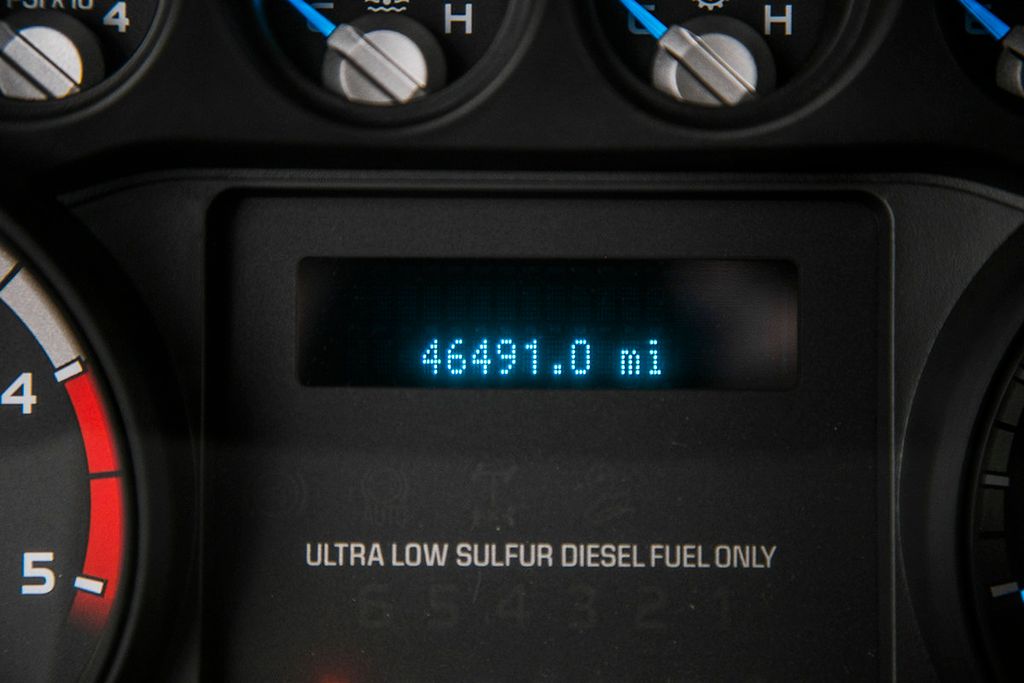 2012 Ford Super Duty F-550 DRW F550 CREW 4X4 * 6.7 POWERSTROKE * 12' LANDSCAPE DUMP * LOCAL  - 16713212 - 25