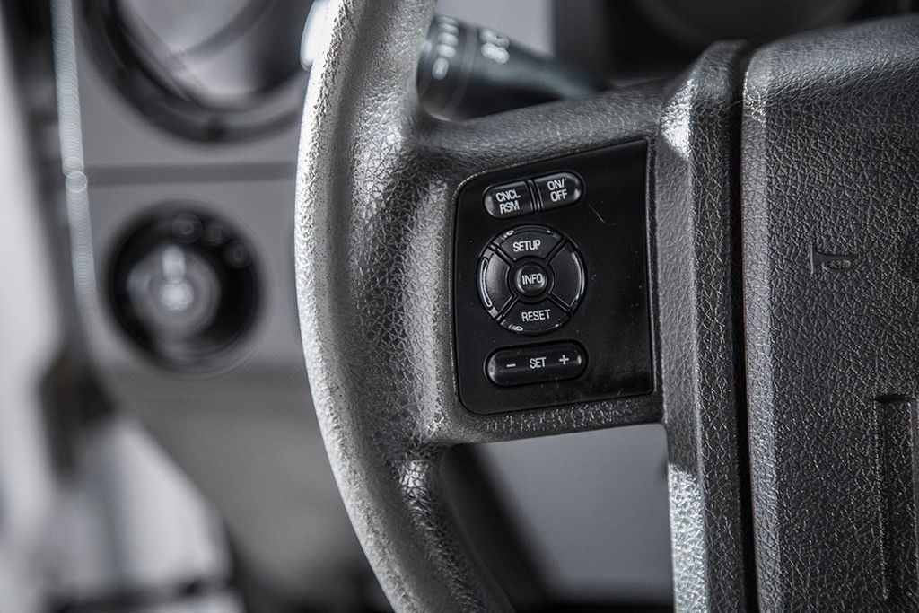 2012 Ford Super Duty F-550 DRW F-550 CREW CAB 4X4 FLAT BED - 15537887 - 27