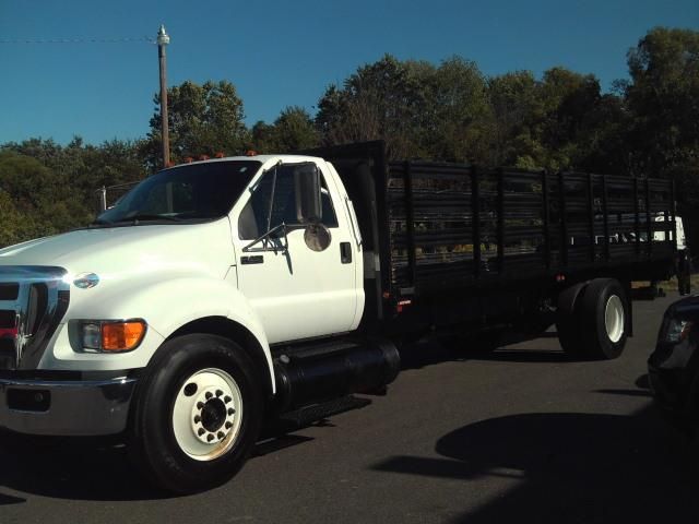 2012 Ford Super Duty F-650 Straight Frame FLAT BED - 14073104 | Video 1