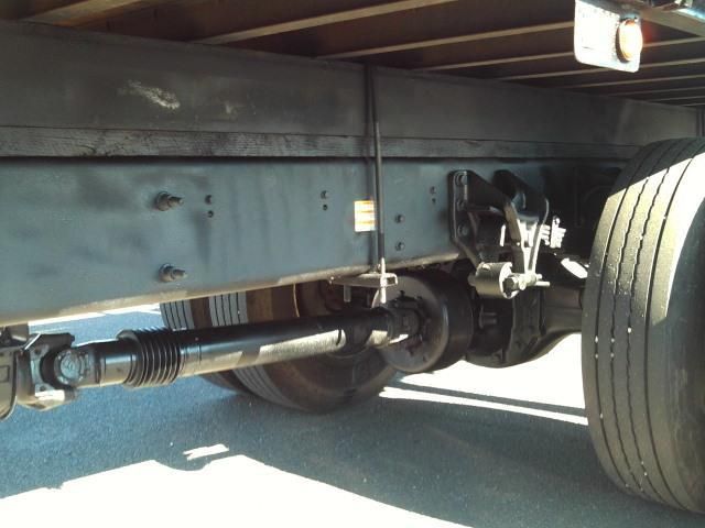 2012 Ford Super Duty F-650 Straight Frame FLAT BED - 14073104 - 8