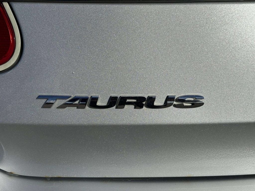 2012 Ford Taurus 4dr Sedan Limited FWD - 23000004 - 36