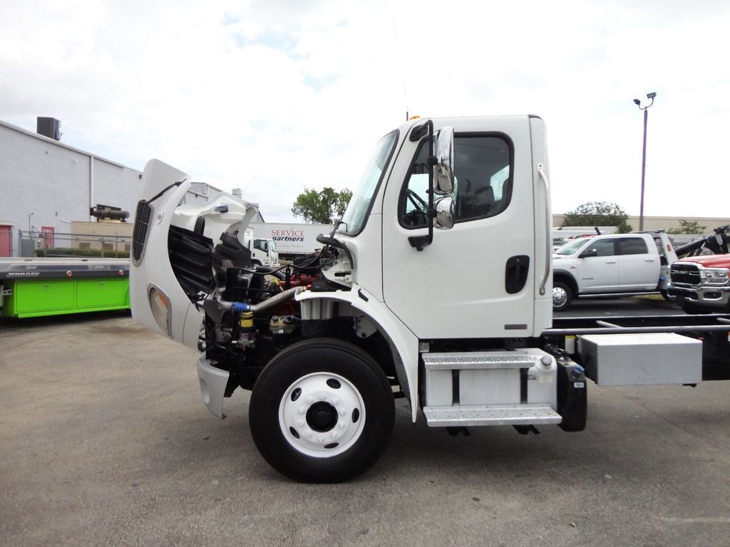 2012 Freightliner BUSINESS CLASS M2 52,000LB GVWR TANDEM AXLE CHASSIS.. - 20032861 - 12