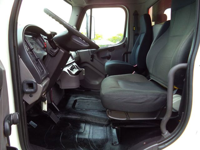 2012 Freightliner BUSINESS CLASS M2 106 20FT REFRIGERATED BOX TRUCK. THERMO KING T680R WHISPER - 22025623 - 28