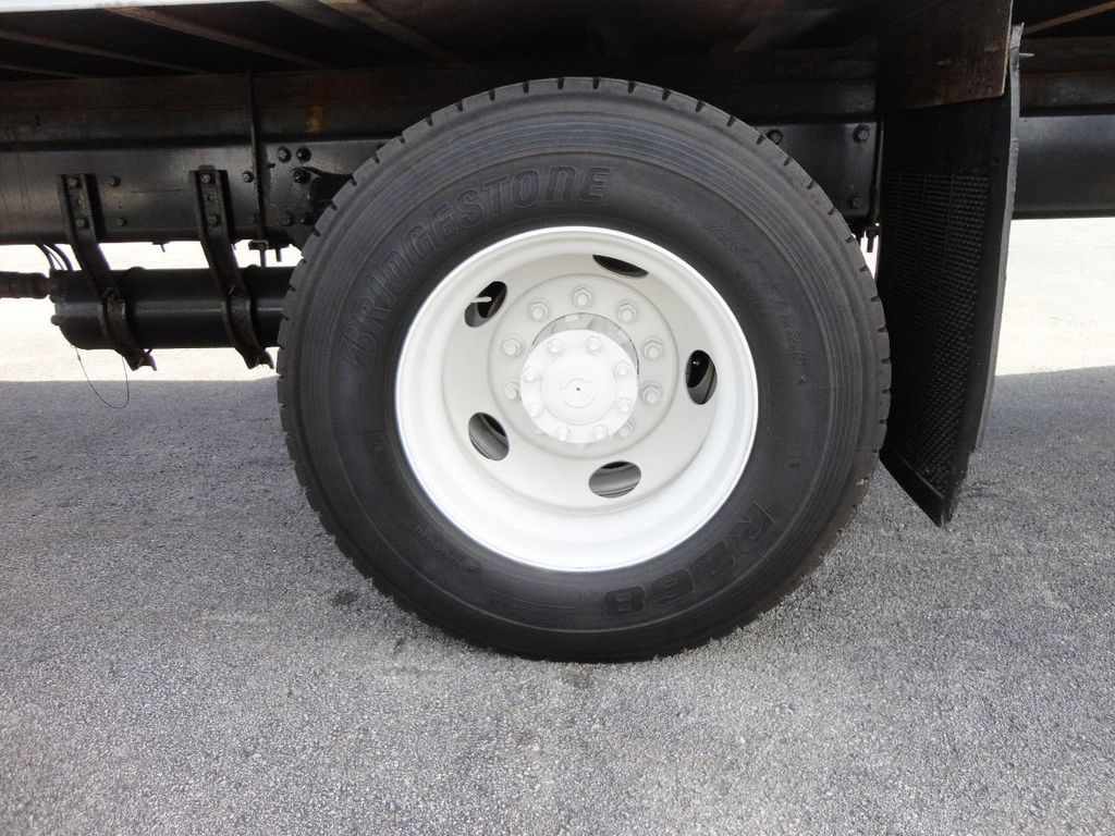 2012 Used Freightliner BUSINESS CLASS M2 106 26FT REFRIGERATED BOX