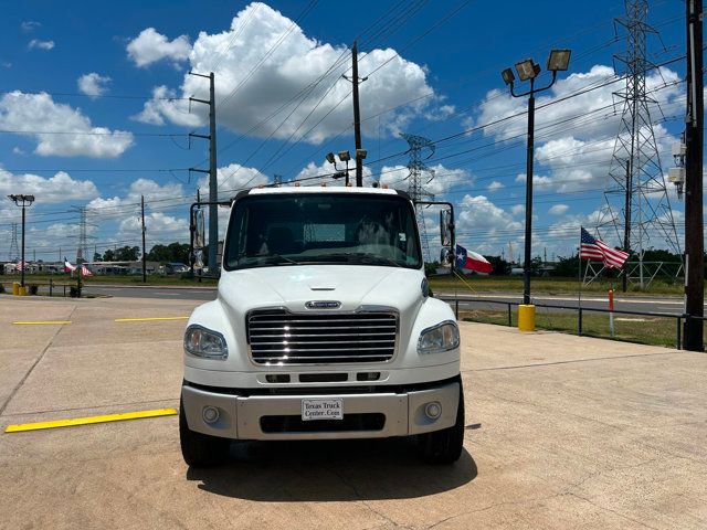 2012 Freightliner M2106 Flatbed 4x2 - 14884430 - 3