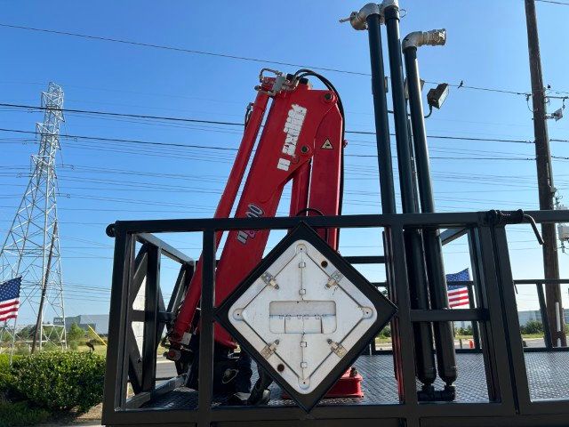 2012 Freightliner M2 106 Flatbed 4x2 - 14884430 - 20