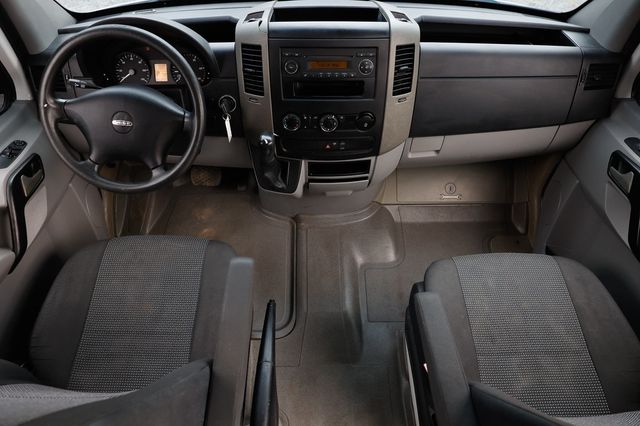 2012 Freightliner Sprinter  - 22964918 - 19
