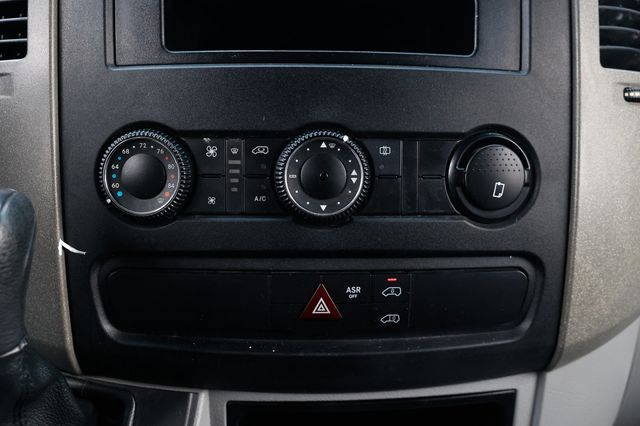 2012 Freightliner Sprinter  - 22964918 - 31