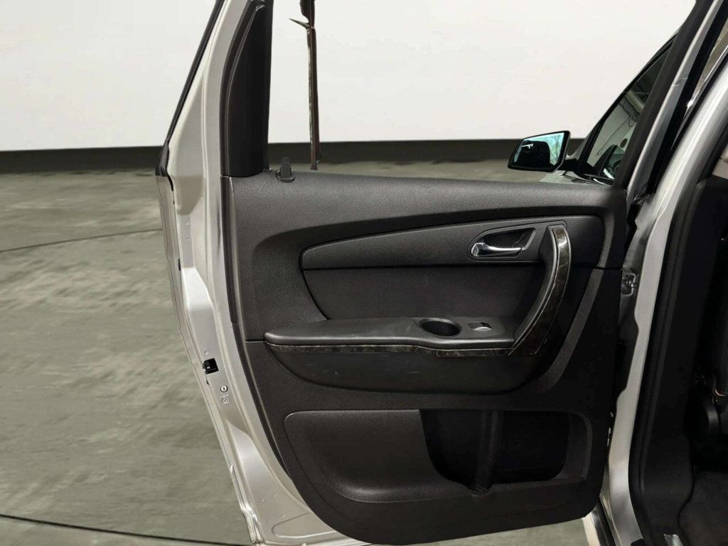 2012 GMC Acadia AWD 4dr Denali - 23014695 - 17