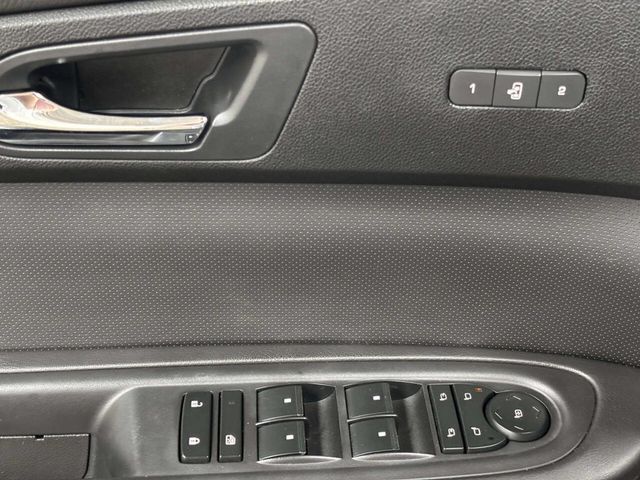 2012 GMC Acadia AWD 4dr Denali - 23014695 - 30