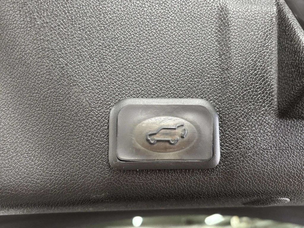 2012 GMC Acadia AWD 4dr Denali - 23014695 - 6