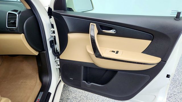 2012 GMC Acadia AWD 4dr Denali w/ Rear Seat DVD Entertainment System - 23002154 - 27