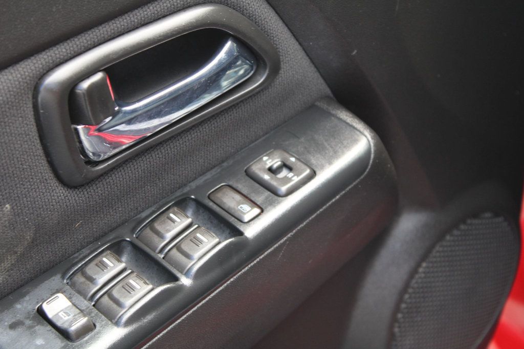 2012 Gmc Canyon SLE photo 16