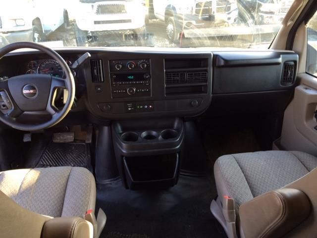 2012 GMC Savana Commercial Cutaway 2WT - 13320510 - 3