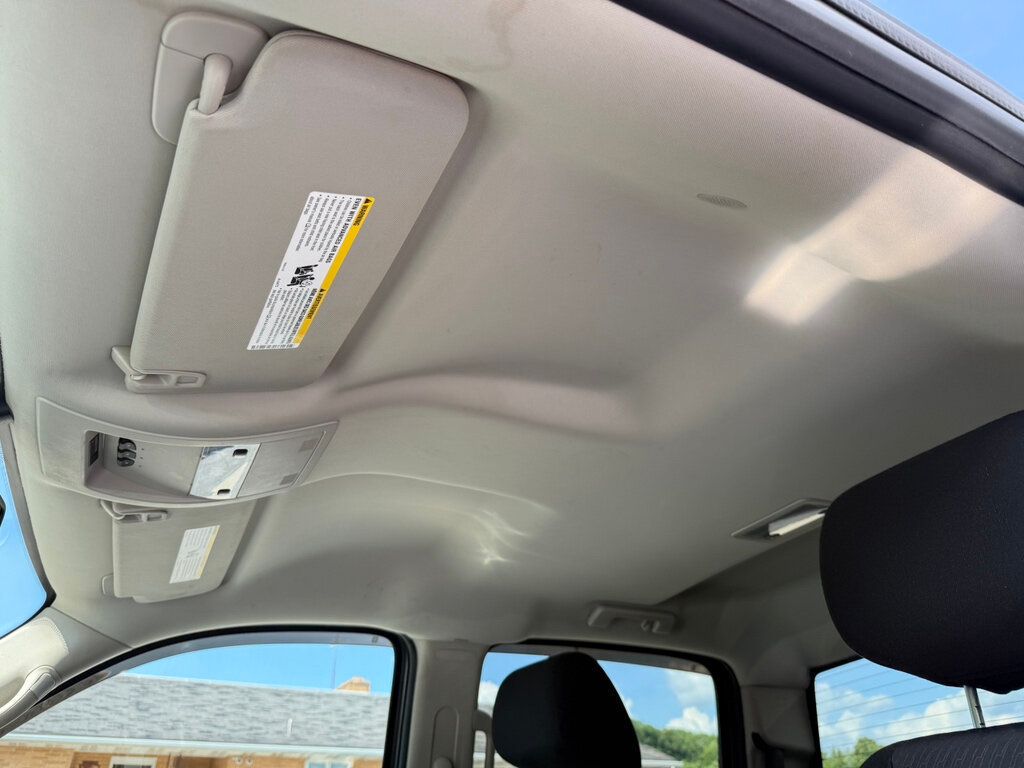 2012 Gmc Sierra 1500 SLE photo 31