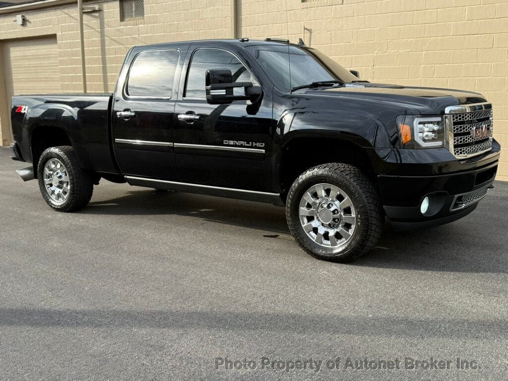 2012 GMC Sierra 2500HD 4WD Crew Cab 153.7" Denali - 22994962 | Video 1