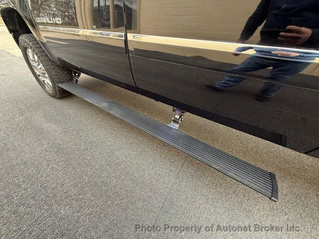 2012 GMC Sierra 2500HD 4WD Crew Cab 153.7" Denali - 22994962 - 12