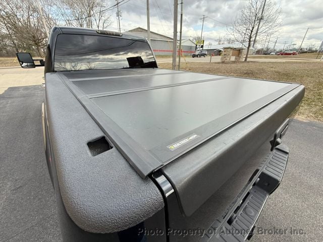 2012 GMC Sierra 2500HD 4WD Crew Cab 153.7" Denali - 22994962 - 14