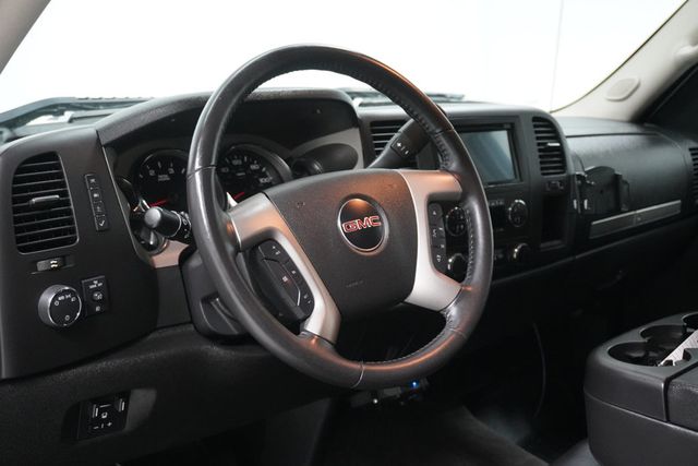 2012 GMC Sierra 3500HD 4WD Crew Cab 153.7" SRW SLE - 22841269 - 9