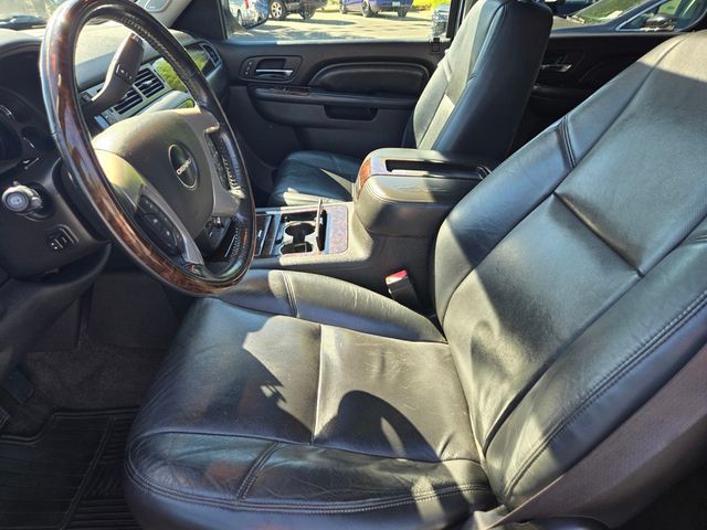 2012 GMC Yukon AWD 4dr 1500 Denali - 23032481 - 13