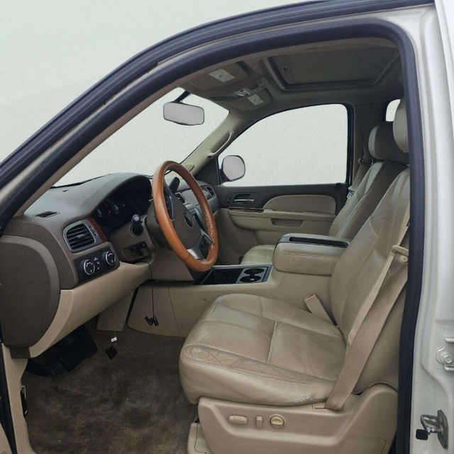 2012 GMC Yukon XL 4WD 4dr 1500 SLT - 22970250 - 10