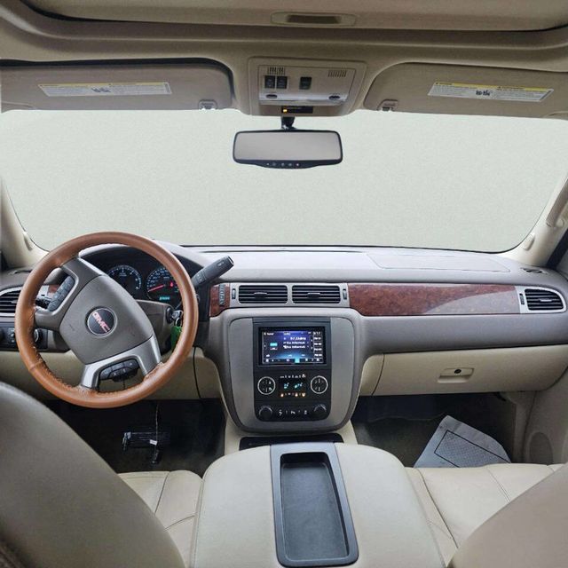 2012 GMC Yukon XL 4WD 4dr 1500 SLT - 22970250 - 8