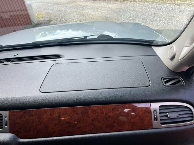 2012 GMC Yukon XL 4WD 4dr 1500 SLT - 23072857 - 27