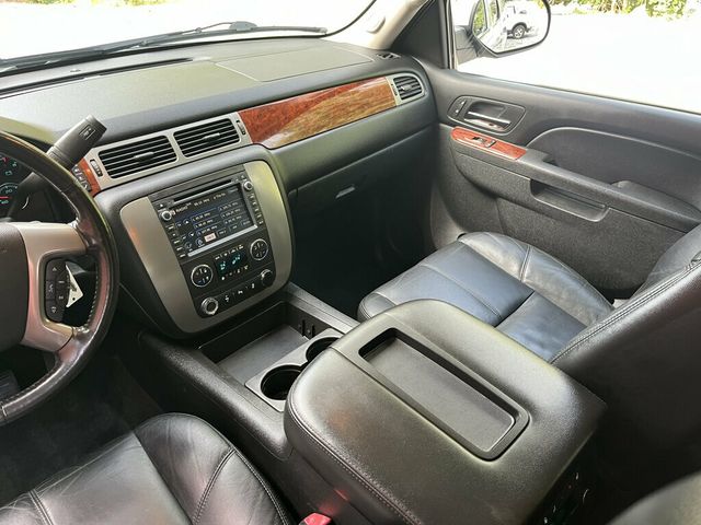 2012 GMC Yukon XL 4WD 4dr 1500 SLT - 23072857 - 42