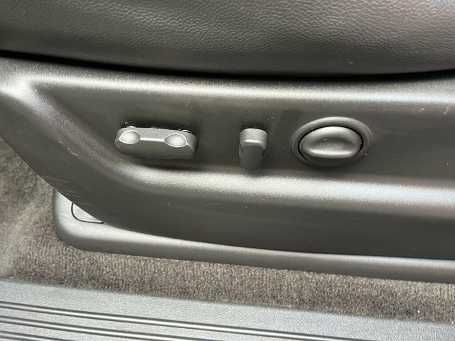 2012 GMC Yukon XL 4WD 4dr 1500 SLT - 23072857 - 50