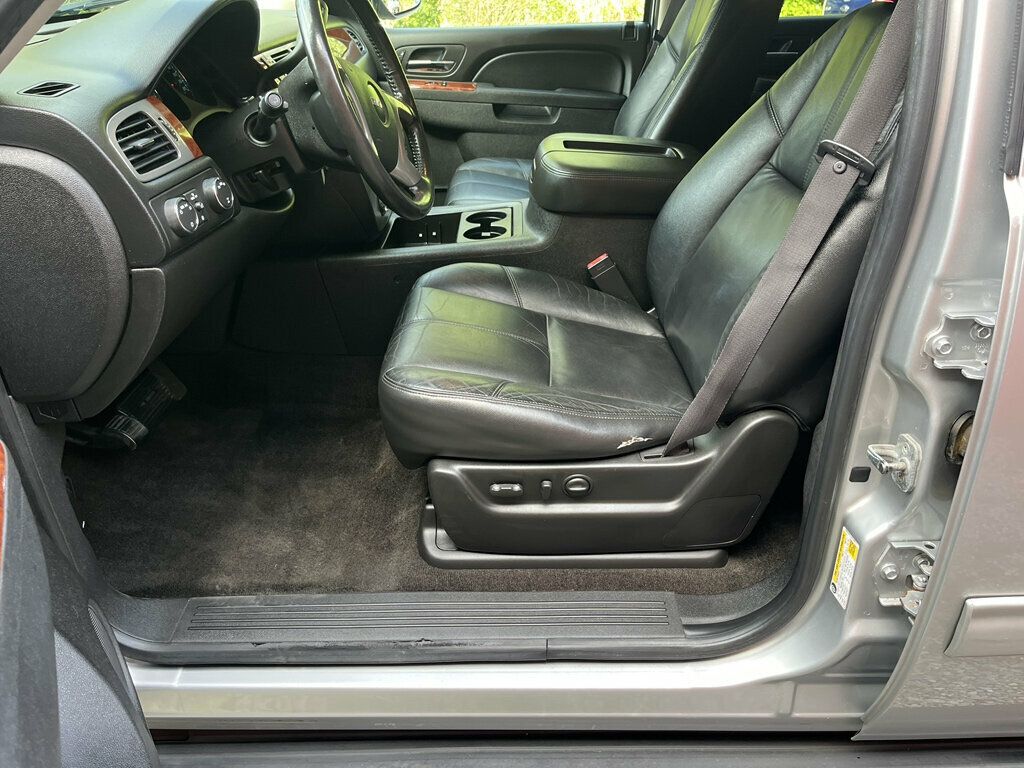 2012 GMC Yukon XL 4WD 4dr 1500 SLT - 23072857 - 53