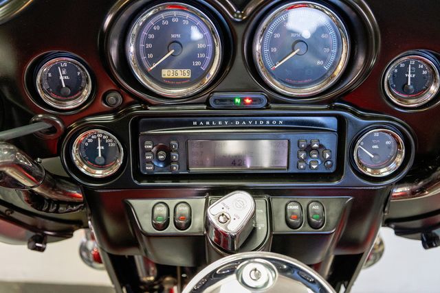 2012 Harley-Davidson FLHTCU Ultra Classic NICE TOURING BIKE!!! - 22942275 - 9