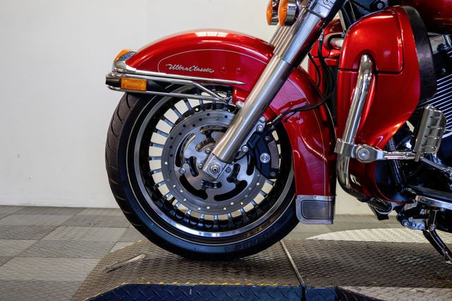 2012 Harley-Davidson FLHTCU Ultra Classic NICE TOURING BIKE!!! - 22942275 - 17