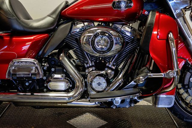 2012 Harley-Davidson FLHTCU Ultra Classic NICE TOURING BIKE!!! - 22942275 - 19