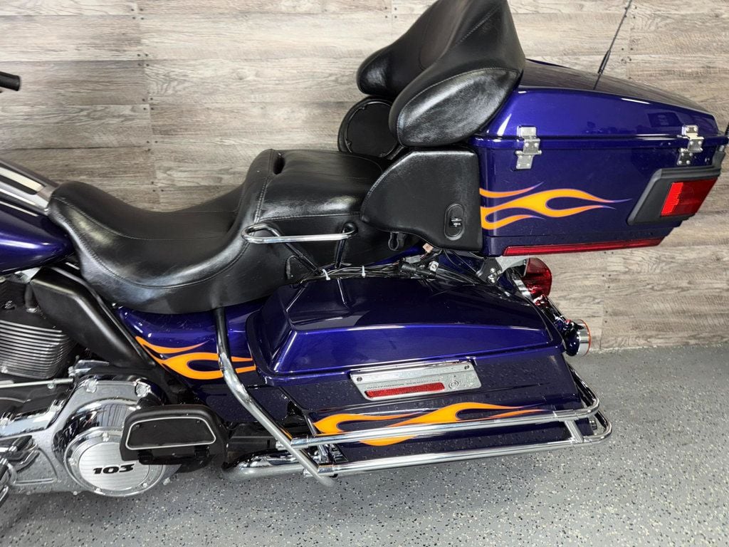 2012 Harley-Davidson FLHTCU Ultra Classic Electra Glide One Owner! - 22921563 - 13