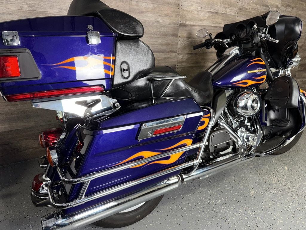 2012 Harley-Davidson FLHTCU Ultra Classic Electra Glide One Owner! - 22921563 - 2