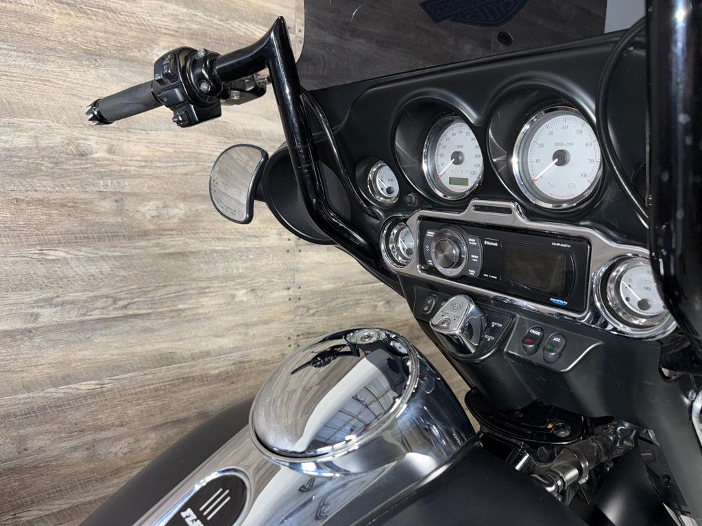 2012 Harley-Davidson FLHX Street Glide Custom! - 23001542 - 9