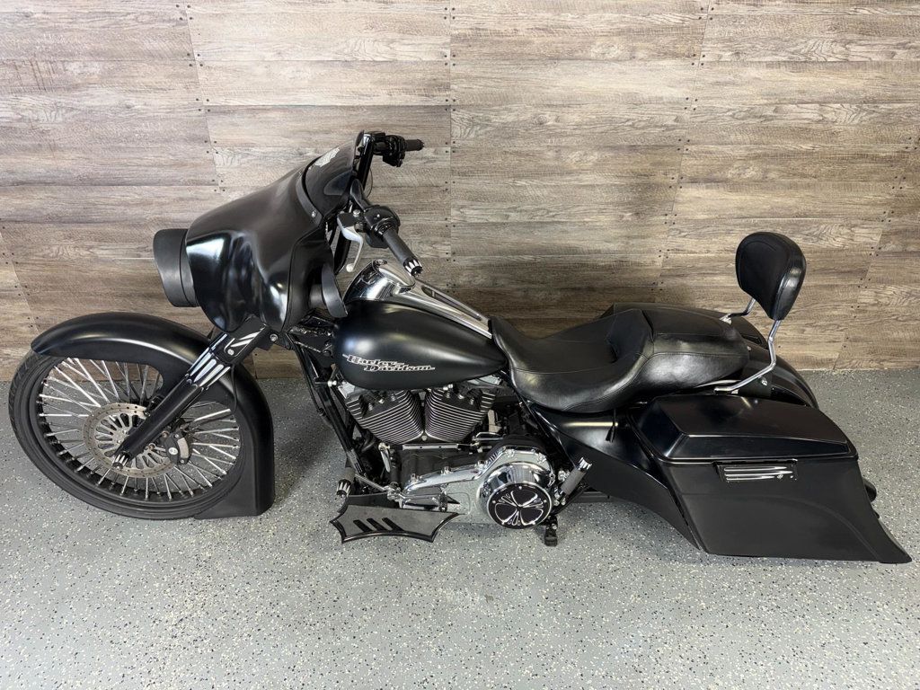 2012 Harley-Davidson FLHX Street Glide Custom! - 23001542 - 15