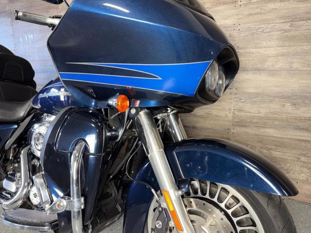 2012 Harley-Davidson FLTRU Road Glide Ultra LOW MILES! - 22977999 - 4