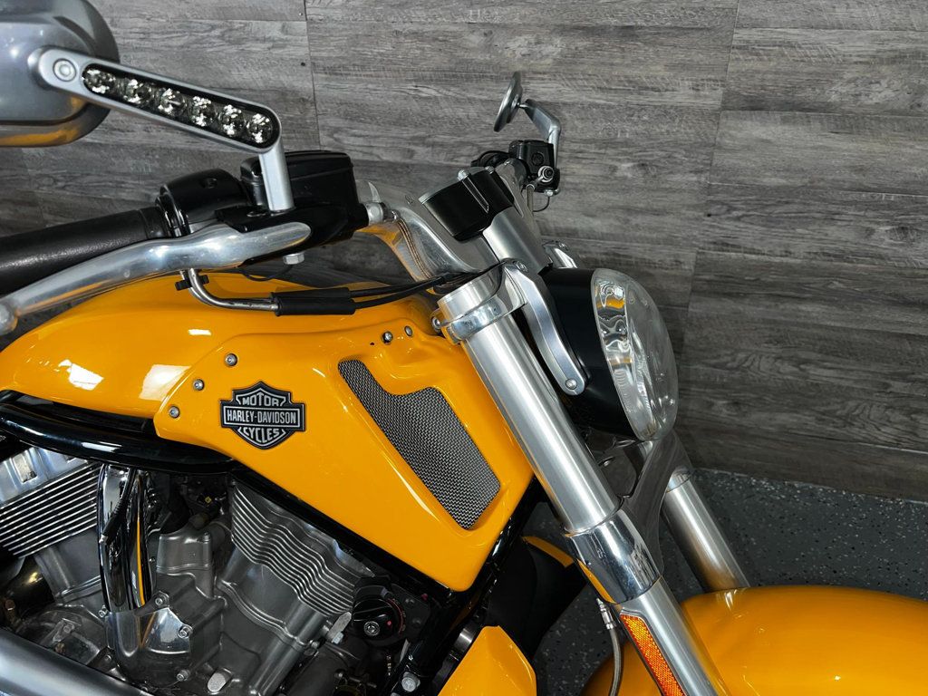 2012 Harley-Davidson VRSCF V Rod Muscle LOW MILES! - 22368632 - 6