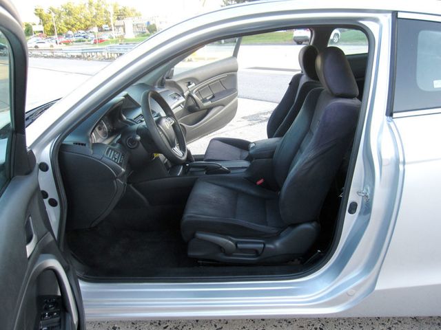 2012 Honda Accord Coupe 2dr I4 Automatic LX-S - 22919264 - 17