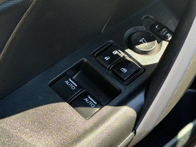 2012 Honda Accord Coupe 2dr I4 Manual EX - 22992273 - 9