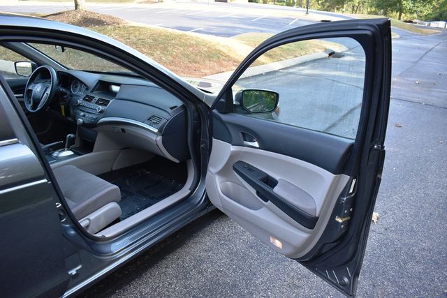 2012 Honda Accord Sedan 4dr I4 Automatic LX - 23085221 - 28