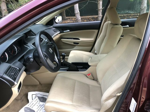 2012 Honda Accord Sedan 4dr I4 Manual LX - 23079692 - 6