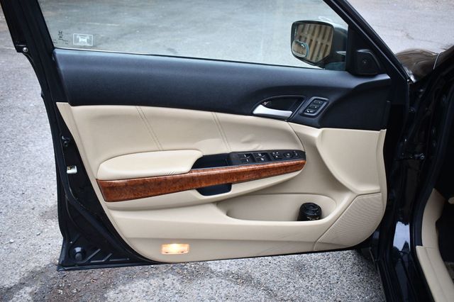 2012 Honda Accord Sedan 4dr V6 Automatic EX-L - 22950520 - 10