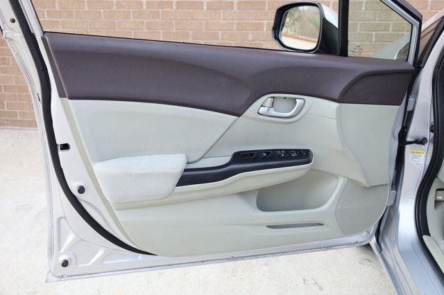 2012 Honda Civic LX - 23016793 - 11