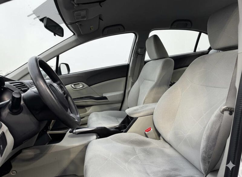 2012 Honda Civic LX 4dr Sedan 5A - 22949103 - 11