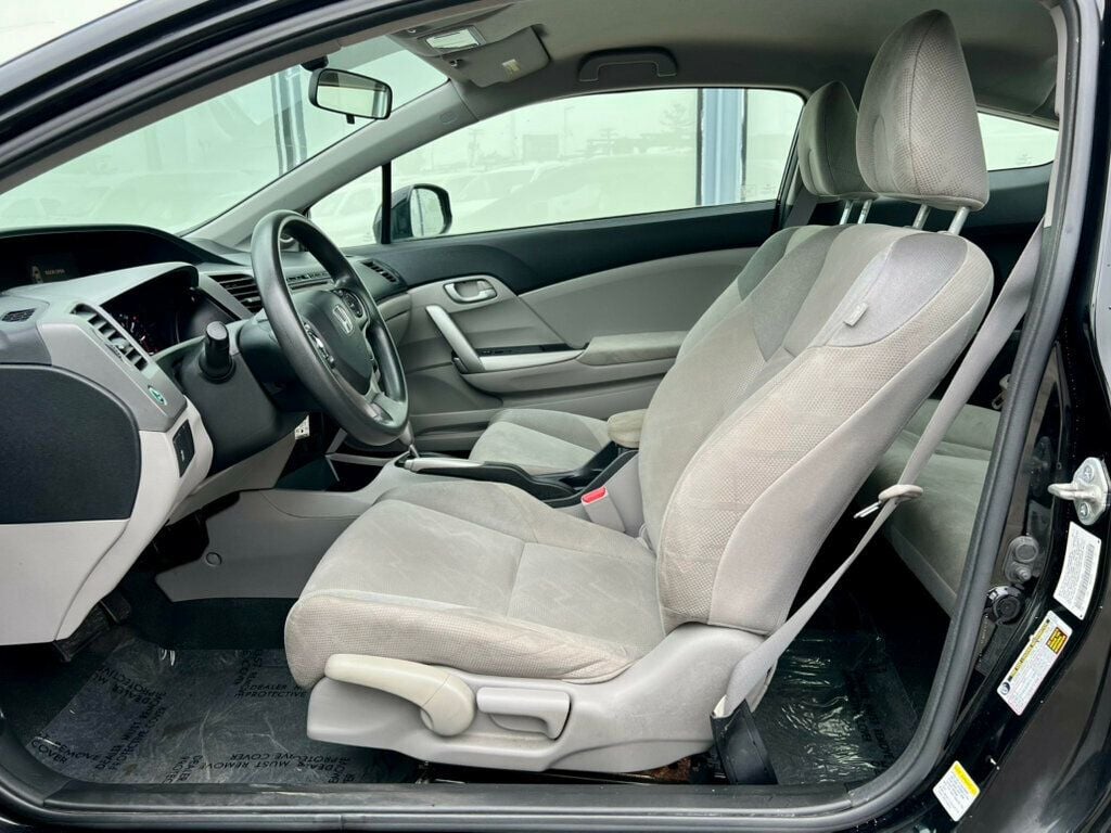 2012 Honda Civic Coupe 2dr Automatic LX - 22844290 - 11